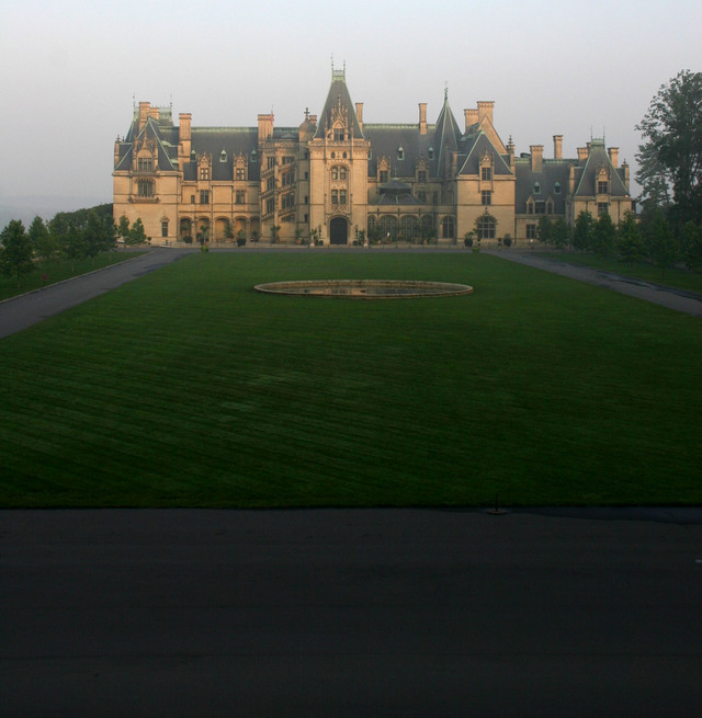 ../pictures/Biltmore_house13.jpg