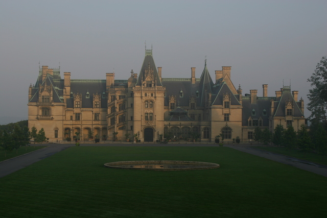 ../pictures/Biltmore_house15.jpg