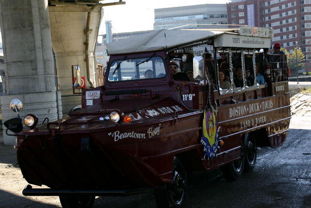 ../pictures/duck_tour10.jpg