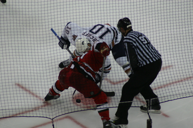 ../pictures/Hurricanes_Oilers_game5_125.jpg
