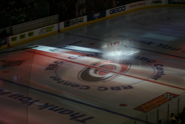 ../pictures/Hurricanes_Oilers_game5_14.jpg