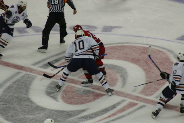 ../pictures/Hurricanes_Oilers_game5_46.jpg