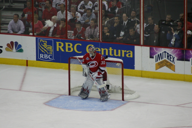 ../pictures/Hurricanes_Oilers_game5_51.jpg