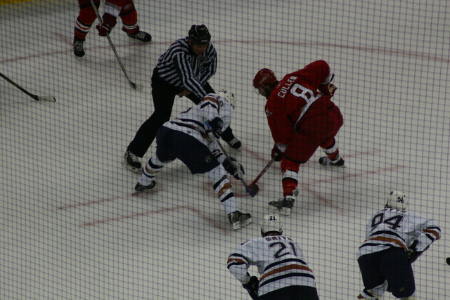../pictures/Hurricanes_Oilers_game5_53.jpg