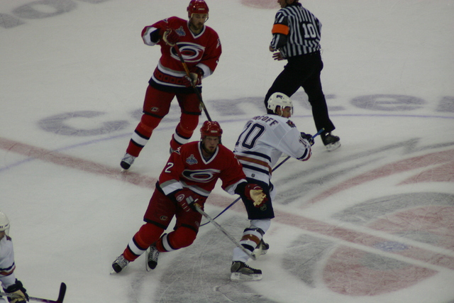 ../pictures/Hurricanes_Oilers_game5_66.jpg