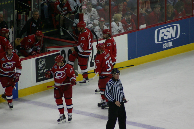 ../pictures/Hurricanes_Oilers_game5_71.jpg