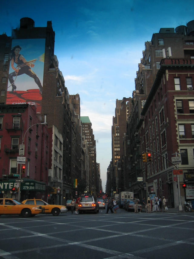 ../pictures/toward_our_destination_in_Manhattan.jpg