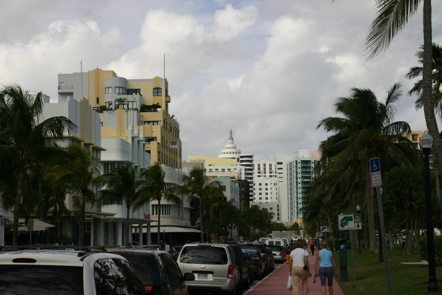 ../pictures/hotels_on_Ocean_drive17.jpg