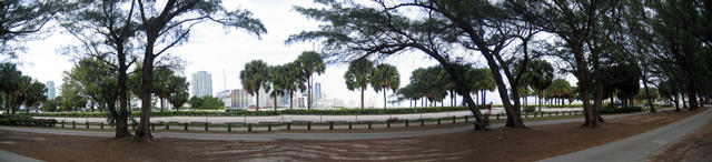../pictures/Miami_panorama.jpg