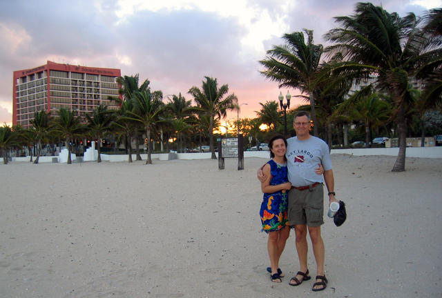 ../pictures/Richard_and_Vera_in_Ft_Lauderdale2.jpg