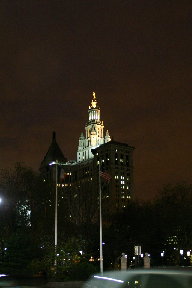 ../pictures/NYC_by_night7.jpg