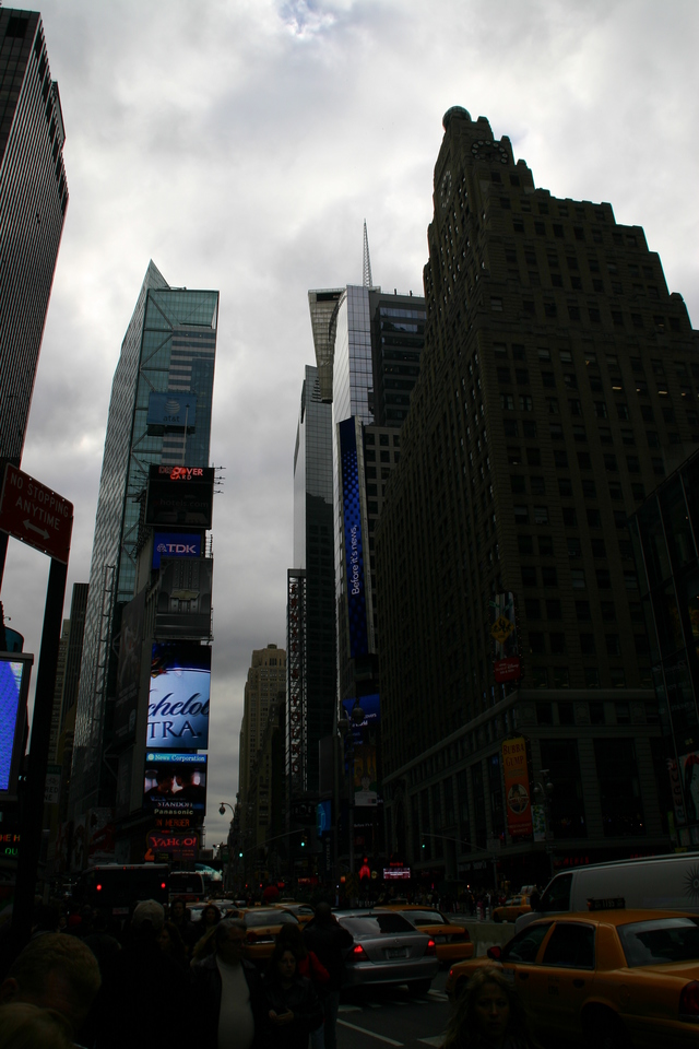 ../pictures/Times_Square18.jpg