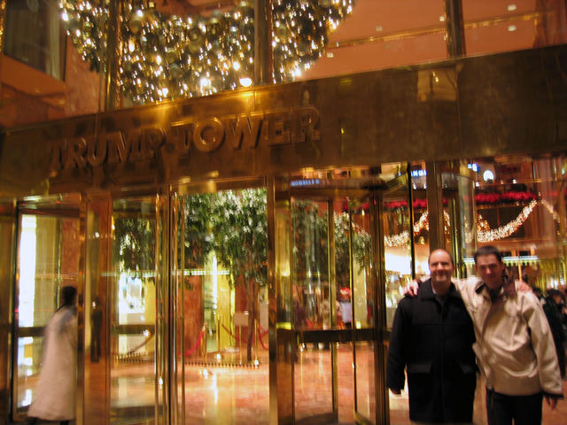 ../pictures/Trump_tower.jpg