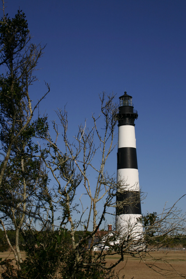 ../pictures/Boddie_Island_lighthouse12.jpg