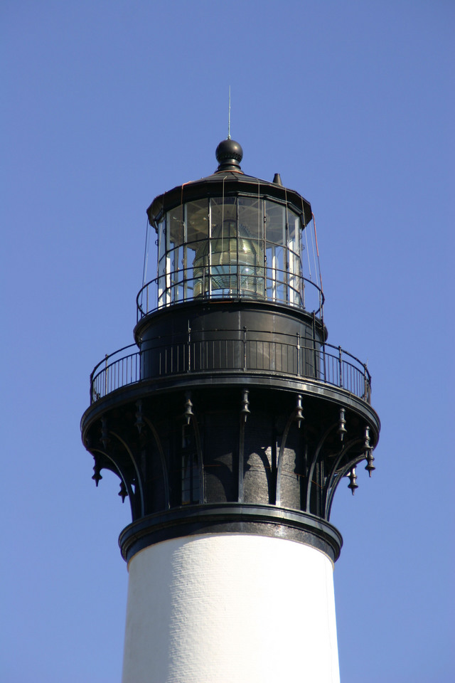 ../pictures/Boddie_Island_lighthouse2.jpg