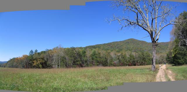 ../pictures/cades_cove_panorama.jpg