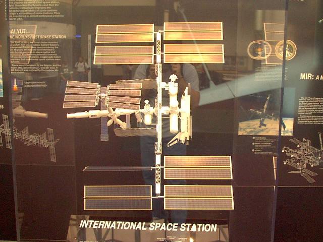 ../pictures/Air_and_space_museum10.jpg