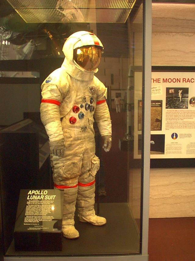 ../pictures/Air_and_space_museum12.jpg