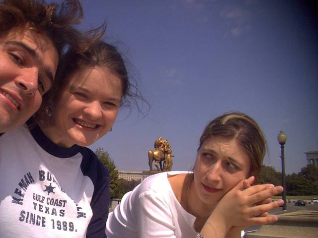 ../pictures/The_three_of_us.jpg