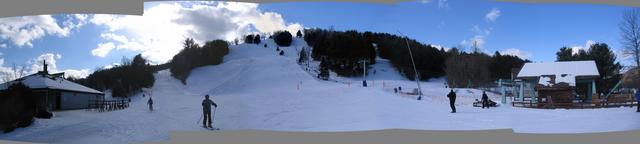 ../pictures/slopes_panorama.jpg