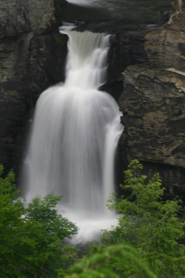 ../pictures/Linville_falls7.jpg