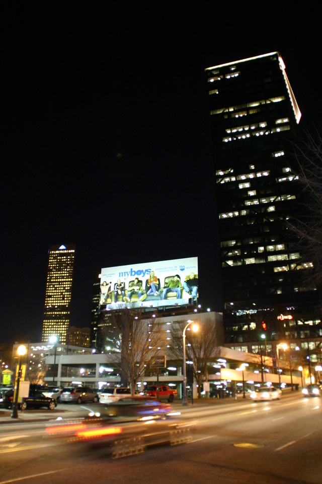 ../pictures/Atlanta_by_night5.jpg