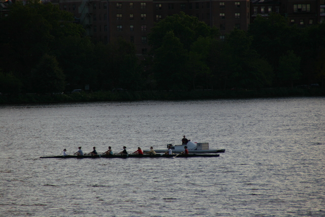 ../pictures/Charles_river13.jpg
