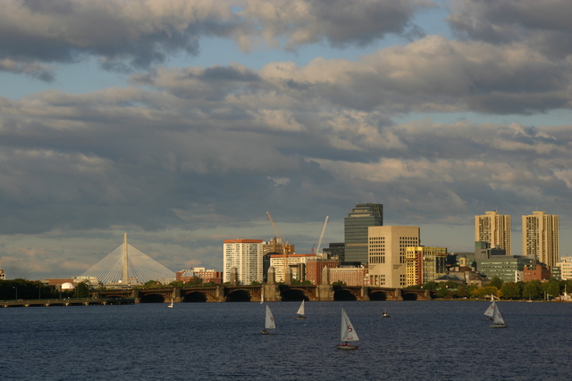 ../pictures/Charles_river6.jpg