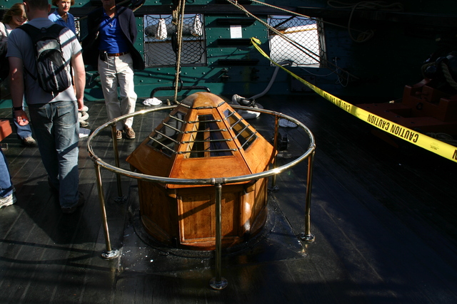 ../pictures/USS_Constitution10.jpg