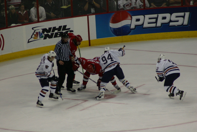 ../pictures/Hurricanes_Oilers_game5_60.jpg