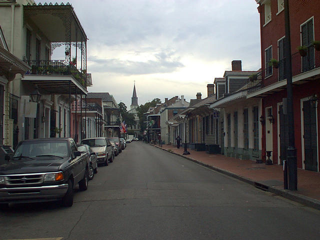 ../pictures/plasage_houses2.jpg