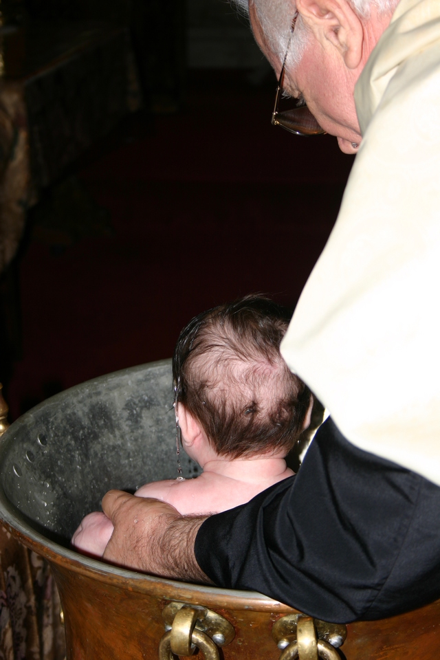 ../pictures/Baptising_Andrew_in_NYC50.jpg
