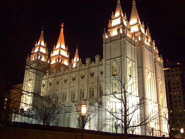 ../pictures/mormon_temple9.jpg