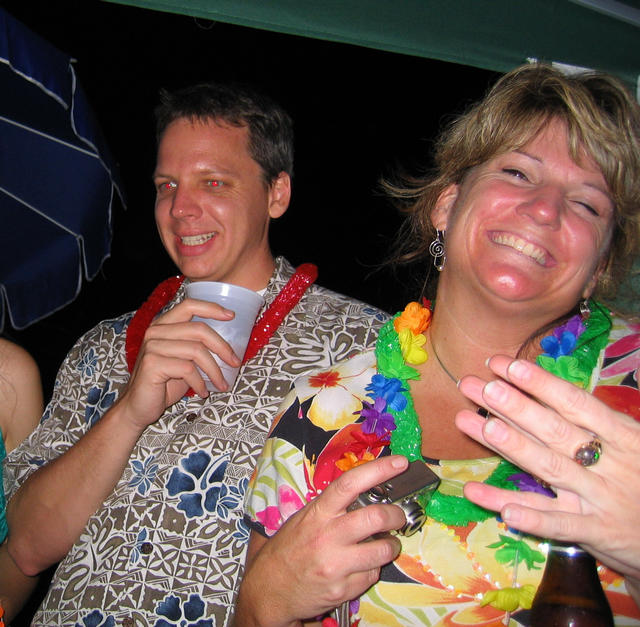../pictures/Stephanie_party18.jpg