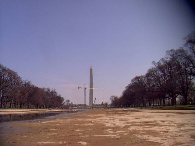 ../pictures/I_am_in_the_reflecting_pool.jpg