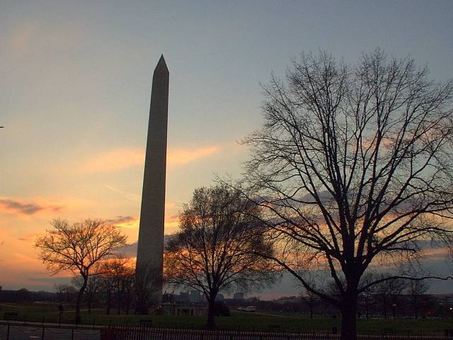 ../pictures/Washington_monument_at_sunset2.jpg